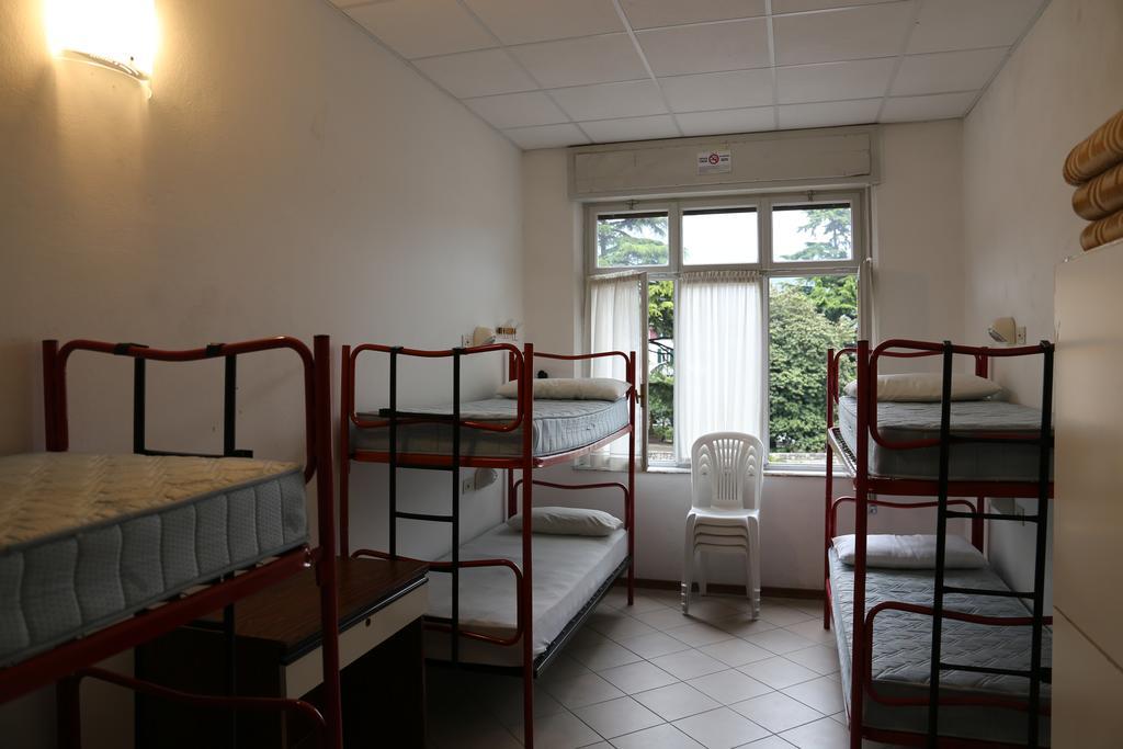 Ostello Della Gioventu Benacus Riva del Garda Ngoại thất bức ảnh