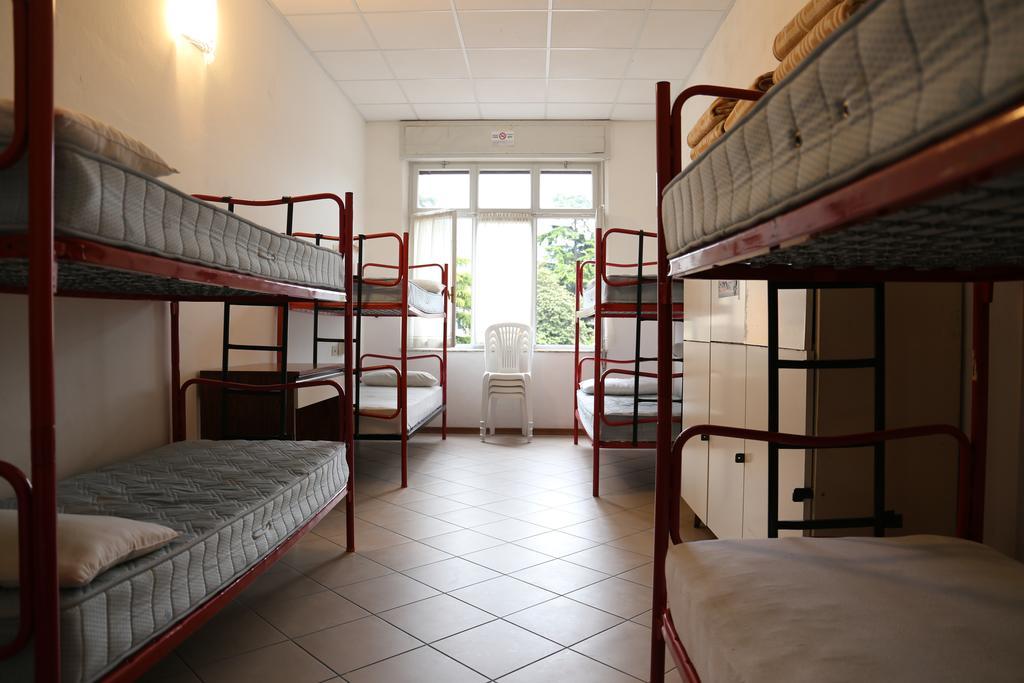 Ostello Della Gioventu Benacus Riva del Garda Ngoại thất bức ảnh